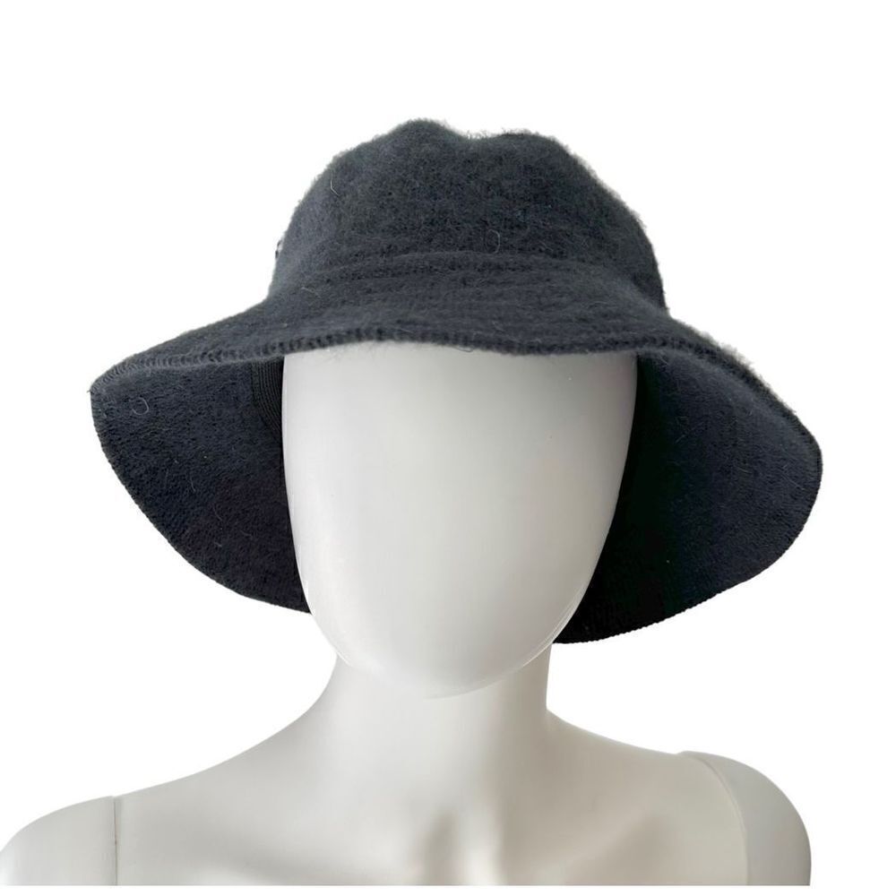 Angora blend bucket hat